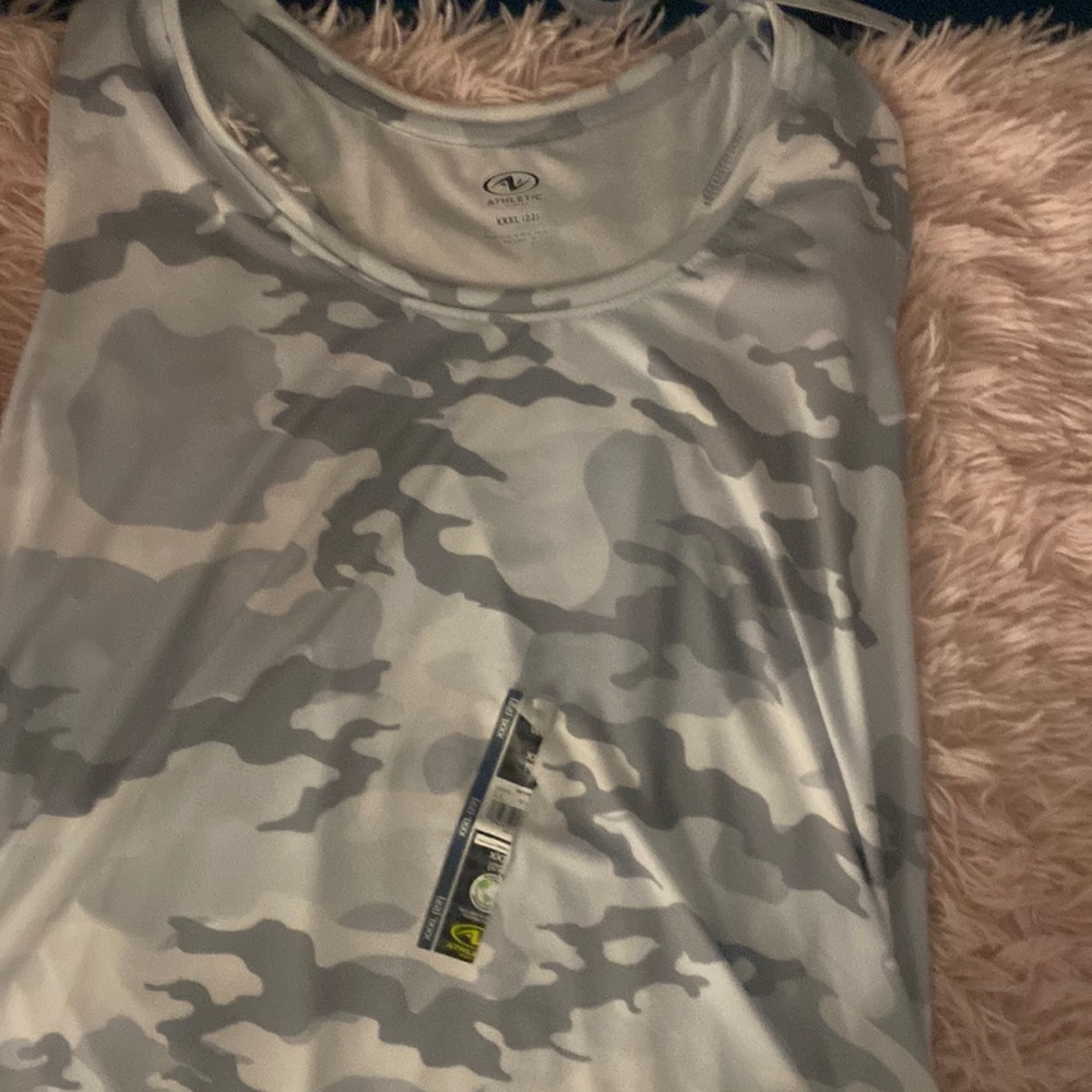 Athletic tank top